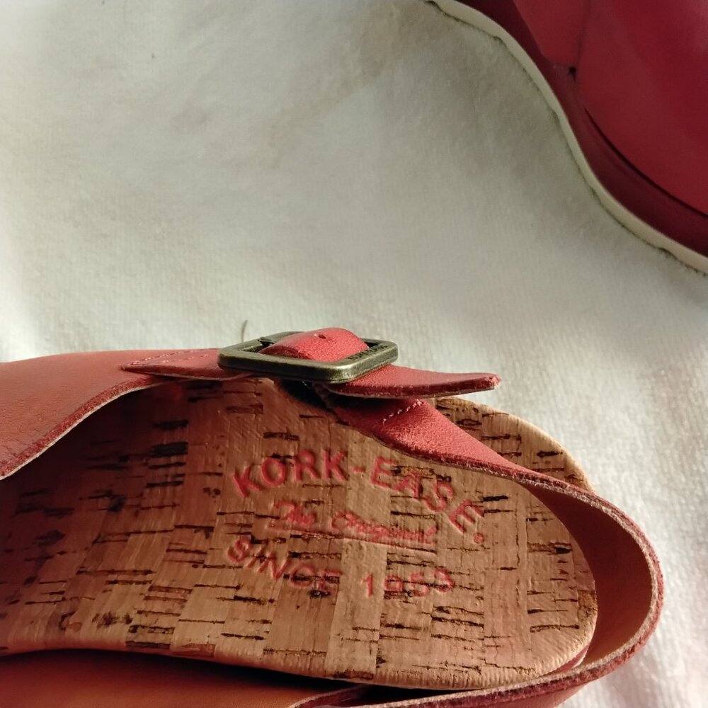 KORK EASE LEATHER WEDGE, BROWN, SZ. 8M - Picture 3 of 9